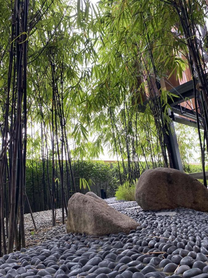 Infinity Pool Suite Bukit Bintang Lalaport Bbcc Kuala Lumpur Exterior foto